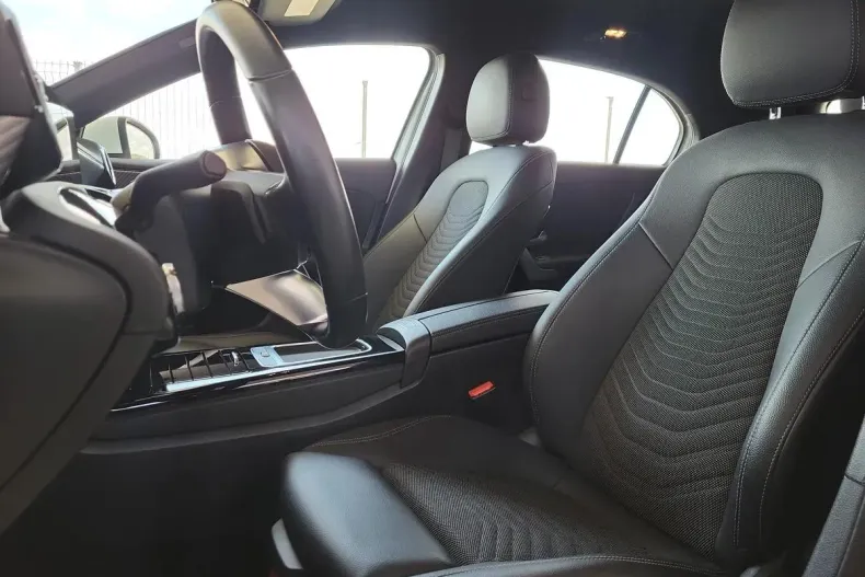 Mercedes-Benz A din 2023 cu 15.000 km - oferta MER131758 - foto 14