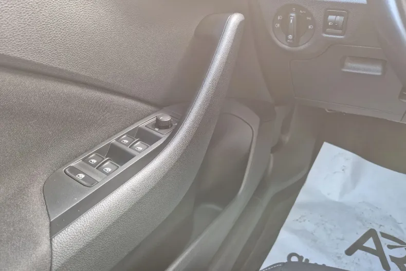 Skoda Kamiq din 2024 cu 32.931 km - oferta SKO131761 - foto 13