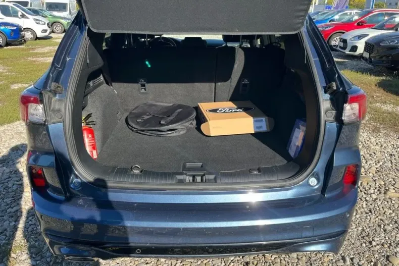 Ford Kuga din 2023 cu 36.531 km - oferta FOR131766 - foto 17