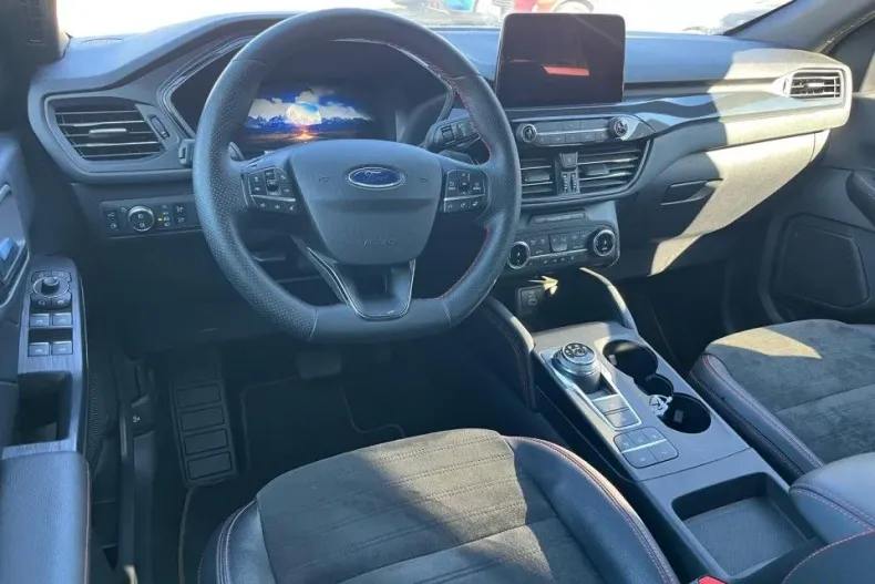 Ford Kuga din 2023 cu 36.531 km - oferta FOR131766 - foto 18