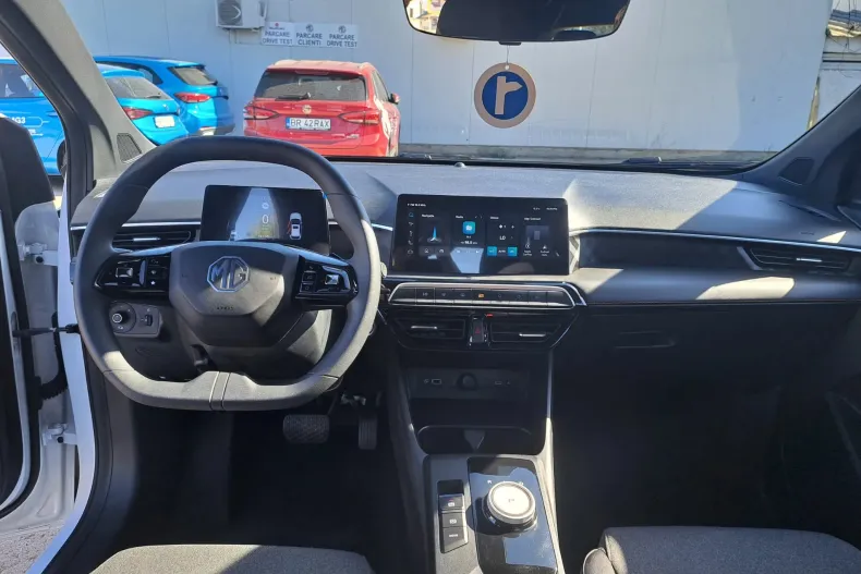 MG MG3 din 2024 cu 2.578 km - oferta MG0131776 - foto 7