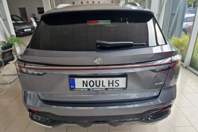 MG HS din 2025 cu 2 km - oferta MG0131779 - foto 5