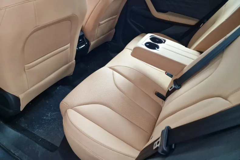 MG HS din 2025 cu 2 km - oferta MG0131779 - foto 8