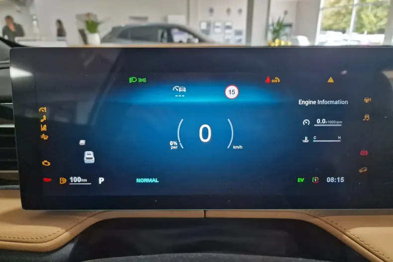 MG HS din 2025 cu 2 km - oferta MG0131780 - foto 13