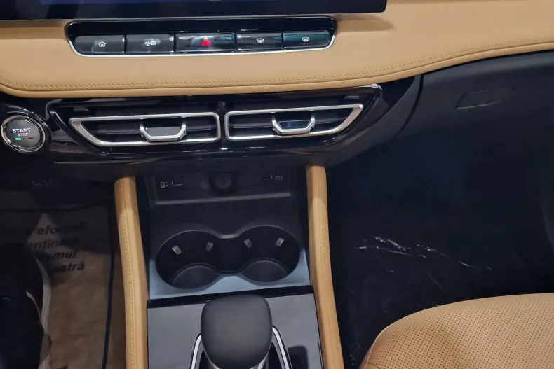 MG HS din 2025 cu 2 km - oferta MG0131780 - foto 14