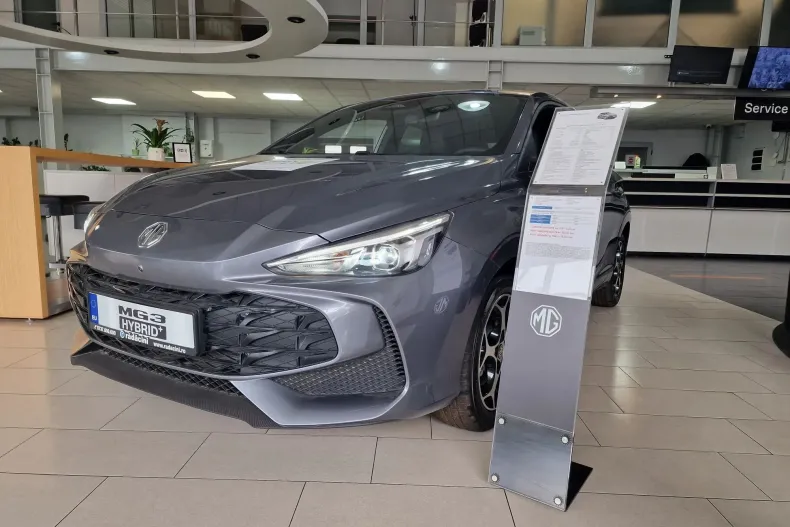 MG MG3 din 2025 cu 2 km - oferta MG0131781 - foto 1