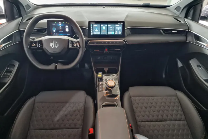 MG MG3 din 2025 cu 2 km - oferta MG0131781 - foto 6