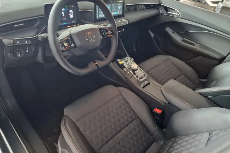 MG MG3 din 2025 cu 2 km - oferta MG0131781 - foto 7