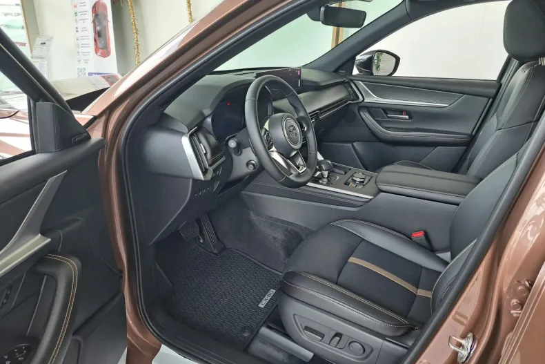 Mazda CX-80 din 2025 cu 2 km - oferta MAZ131783 - foto 6