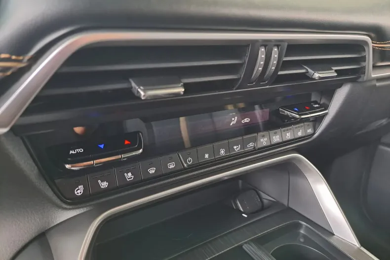 Mazda CX-80 din 2025 cu 2 km - oferta MAZ131783 - foto 12