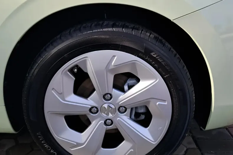 Suzuki Swift din 2024 cu 5.167 km - oferta SUZ131784 - foto 8