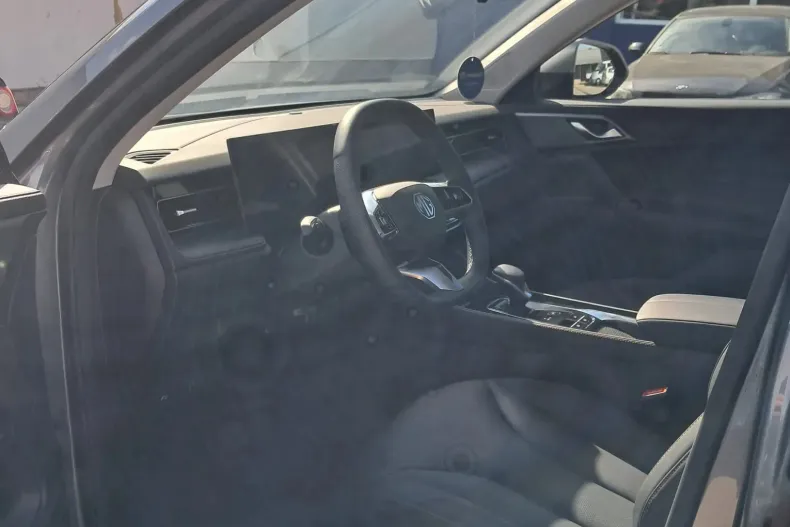 MG HS din 2024 cu 2.200 km - oferta MG0131788 - foto 5