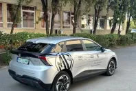 MG MG4 din 2024 cu 5.900 km - oferta MG0131789 - foto 4