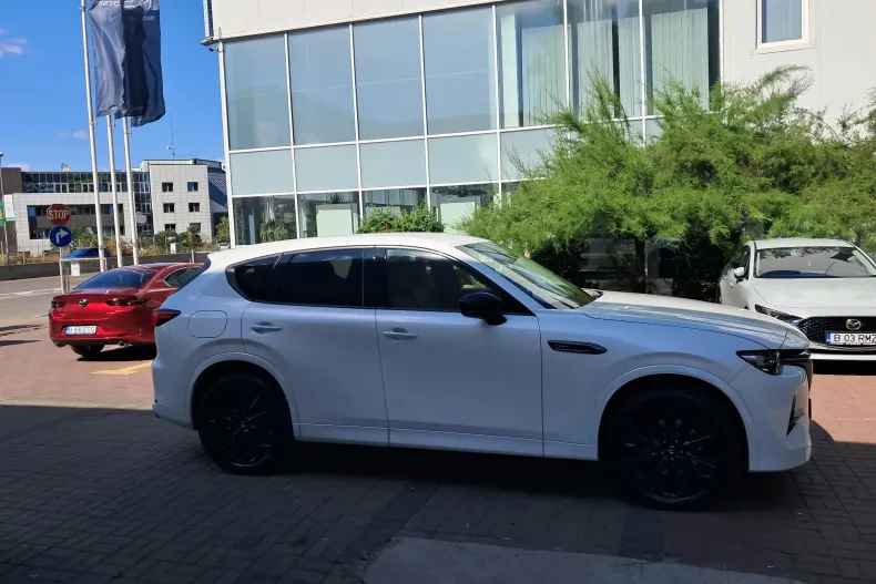 Mazda CX-60 din 2022 cu 14.650 km - oferta MAZ131794 - foto 2