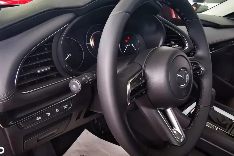 Mazda 3 din 2025 cu 3 km - oferta MAZ131795 - foto 9