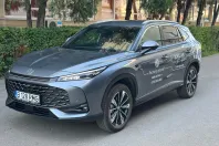 MG HS din 2024 cu 2.500 km - oferta MG0131800 - foto 2