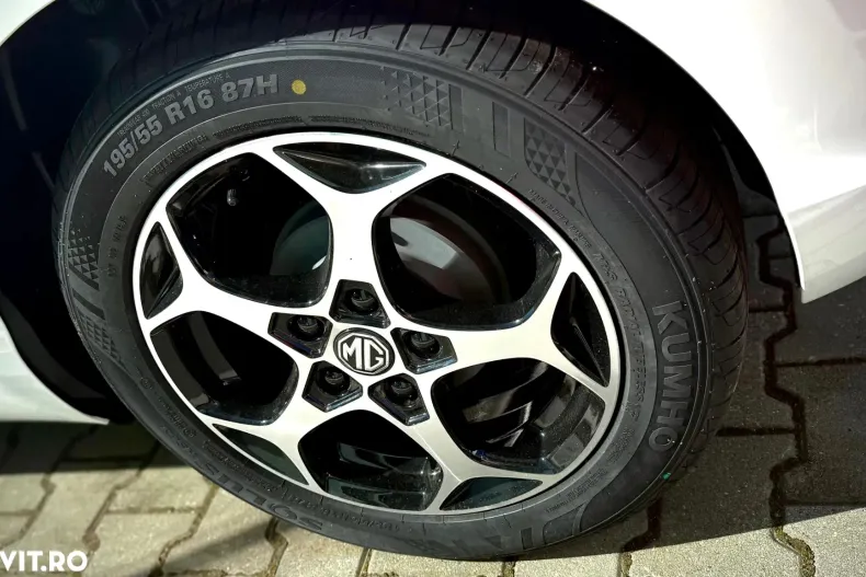 MG MG3 din 2024 cu 2 km - oferta MG0131802 - foto 7