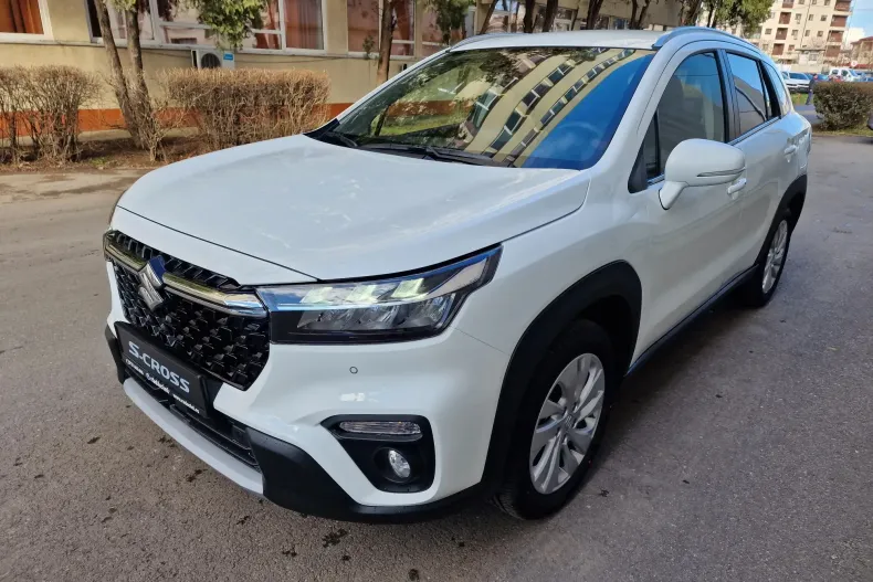Suzuki SX4 din 2025 cu 2 km - oferta SUZ131804 - foto 2