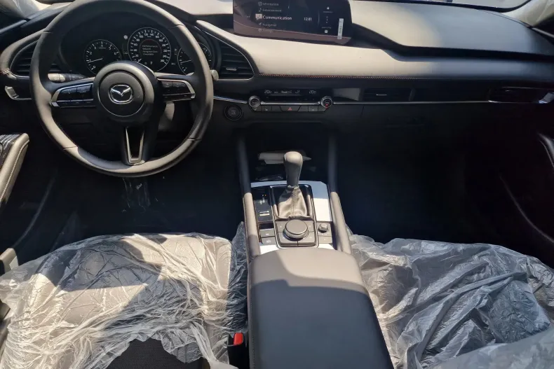 Mazda 3 din 2025 cu 3 km - oferta MAZ131807 - foto 12