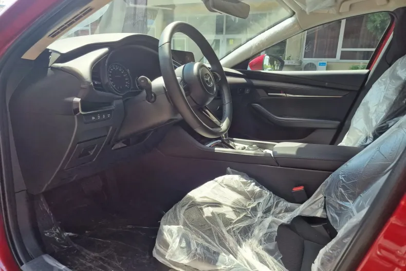 Mazda 3 din 2025 cu 3 km - oferta MAZ131808 - foto 9