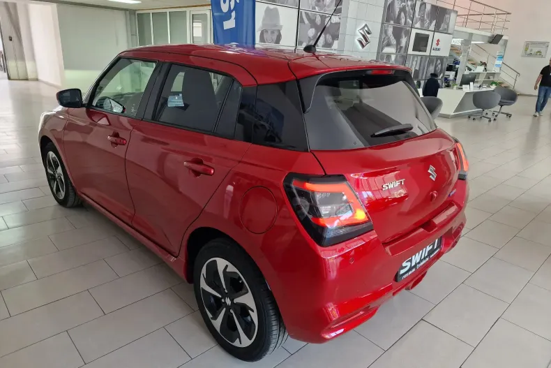 Suzuki Swift din 2025 cu 2 km - oferta SUZ131812 - foto 7