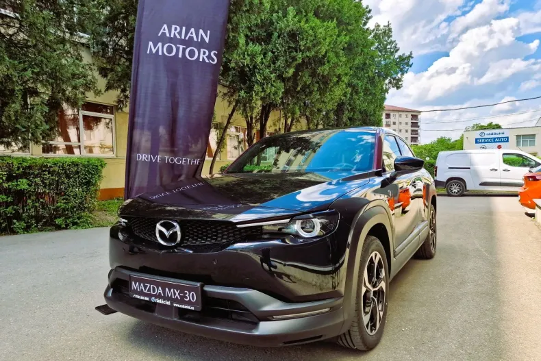 Mazda MX-30 din 2024 cu 2 km - oferta MAZ131815 - foto 1