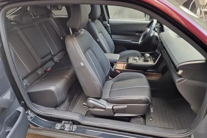 Mazda MX-30 din 2024 cu 2 km - oferta MAZ131815 - foto 15