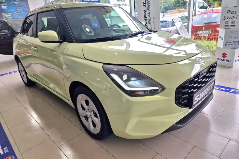 Suzuki Swift din 2024 cu 2 km - oferta SUZ131818 - foto 2