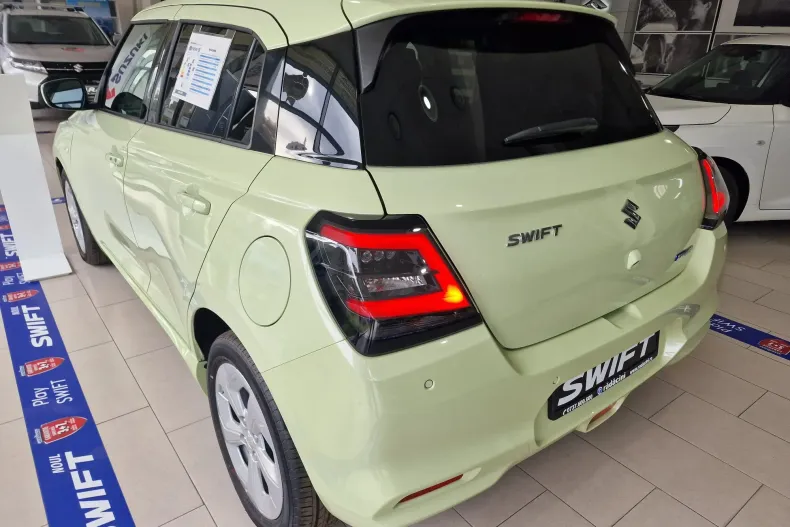 Suzuki Swift din 2024 cu 2 km - oferta SUZ131818 - foto 4