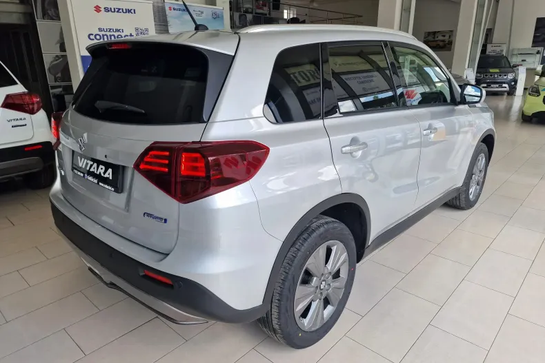 Suzuki Vitara din 2024 cu 3 km - oferta SUZ131821 - foto 3