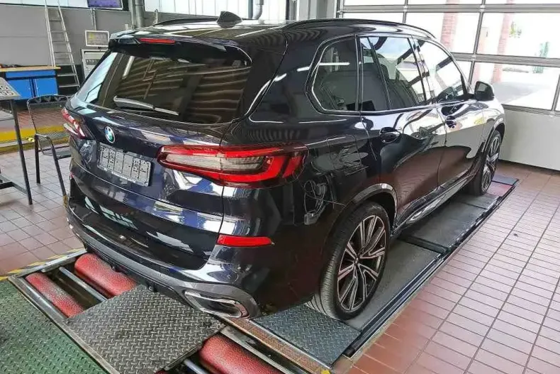 BMW X5 din 2022 cu 79.299 km - oferta BMW131845 - foto 2