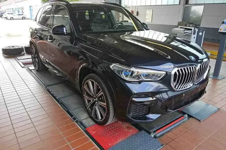 BMW X5 din 2022 cu 79.299 km - oferta BMW131845 - foto 4