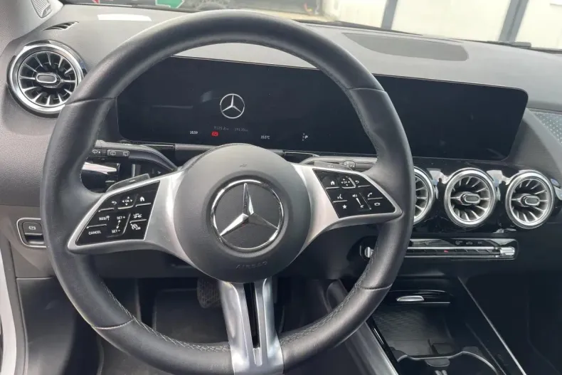 Mercedes-Benz GLA din 2023 cu 52.700 km - oferta MER131855 - foto 10