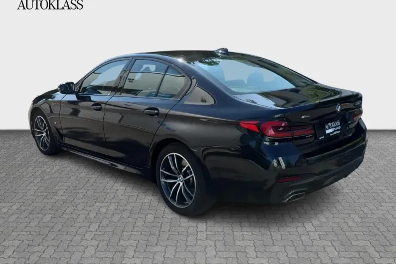 BMW Seria 5 din 2021 cu 145.800 km - oferta BMW131856 - foto 3