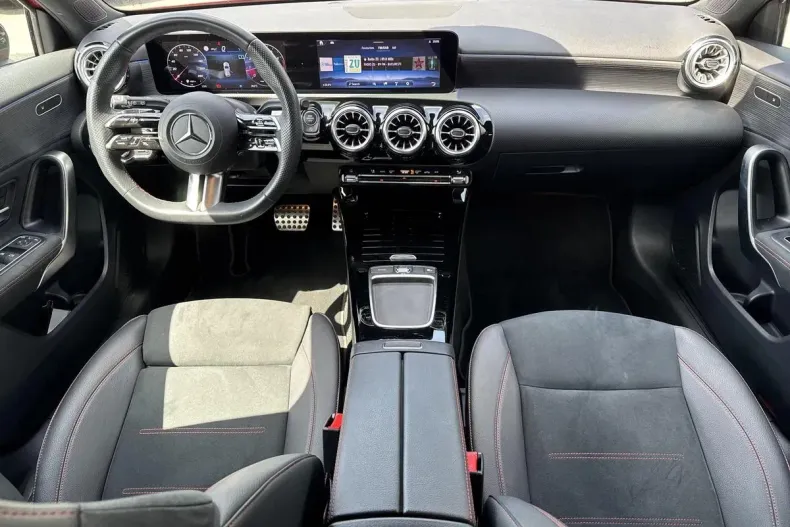 Mercedes-Benz A din 2023 cu 40.500 km - oferta MER131857 - foto 12