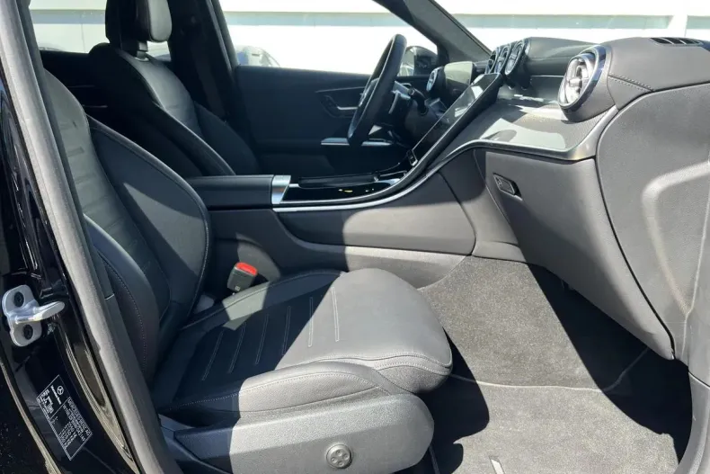 Mercedes-Benz GLC Coupe din 2023 cu 5.410 km - oferta MER131865 - foto 17