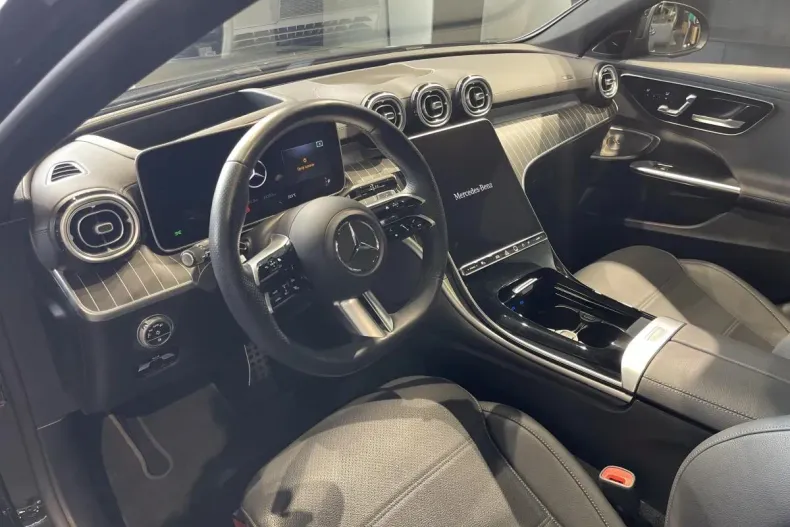Mercedes-Benz C din 2024 cu 20.000 km - oferta MER131869 - foto 9