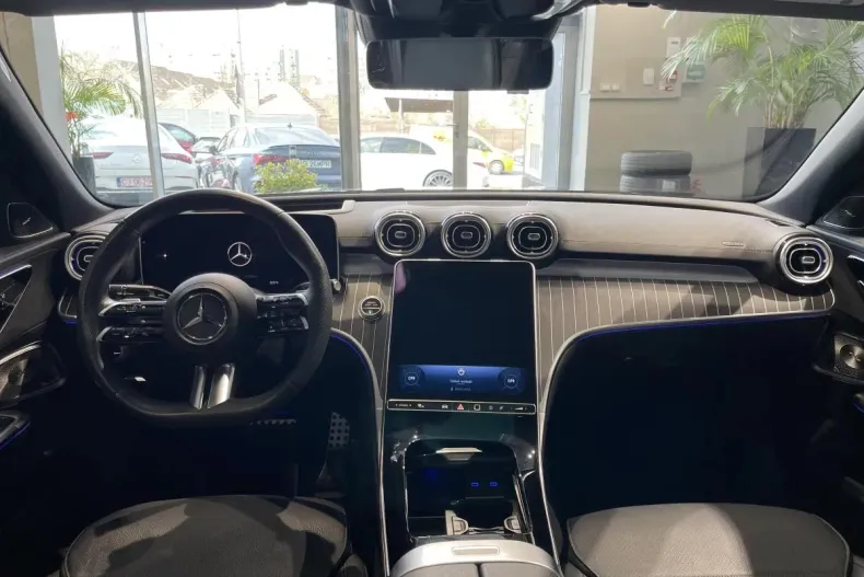 Mercedes-Benz C din 2024 cu 20.000 km - oferta MER131869 - foto 11