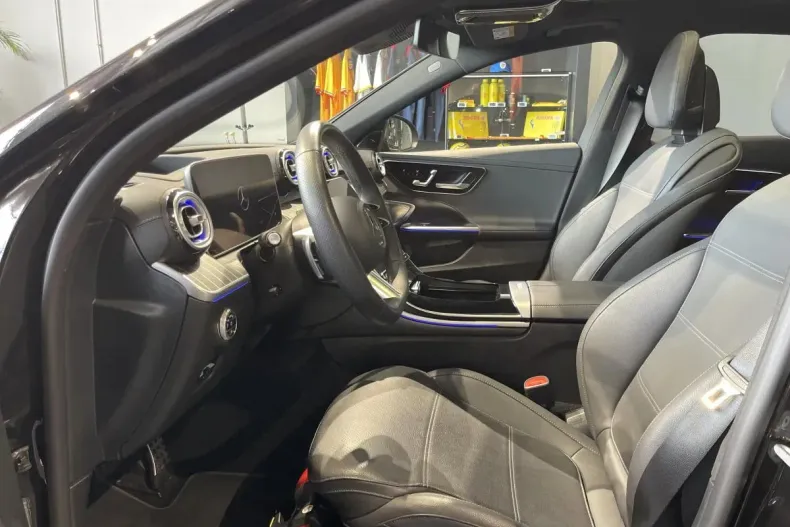 Mercedes-Benz C din 2024 cu 20.000 km - oferta MER131869 - foto 13