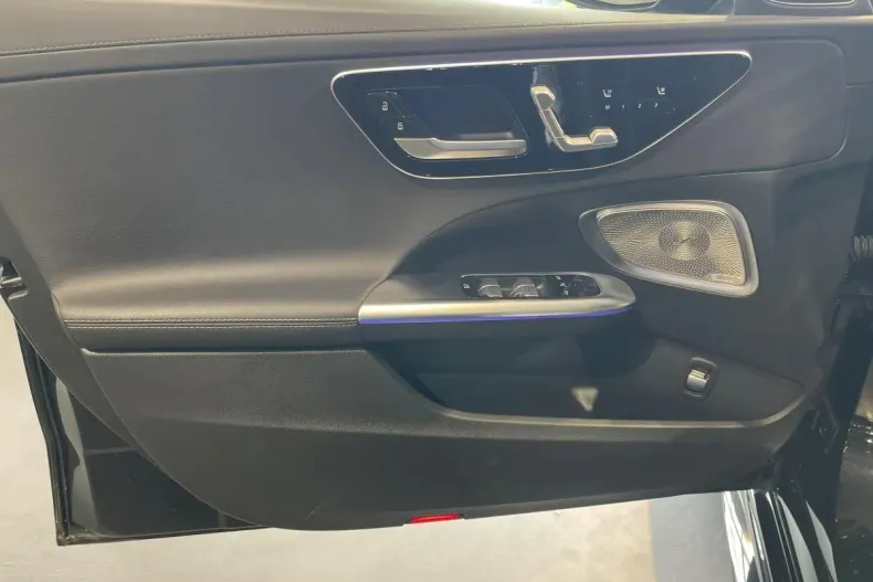 Mercedes-Benz C din 2024 cu 20.000 km - oferta MER131869 - foto 17