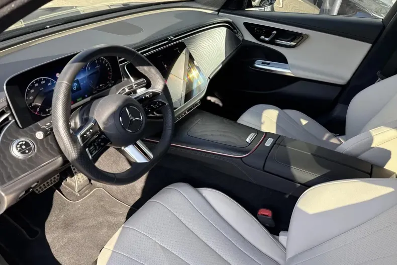 Mercedes-Benz E din 2023 cu 35.500 km - oferta MER131874 - foto 11