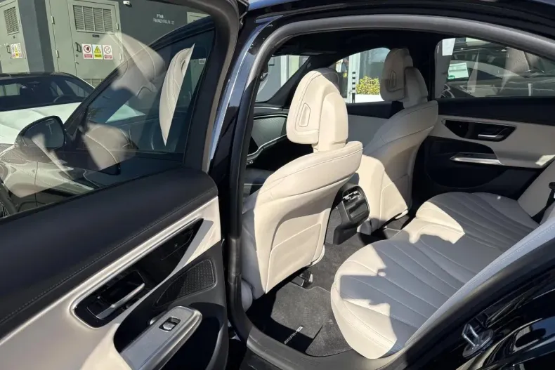 Mercedes-Benz E din 2023 cu 35.500 km - oferta MER131874 - foto 12