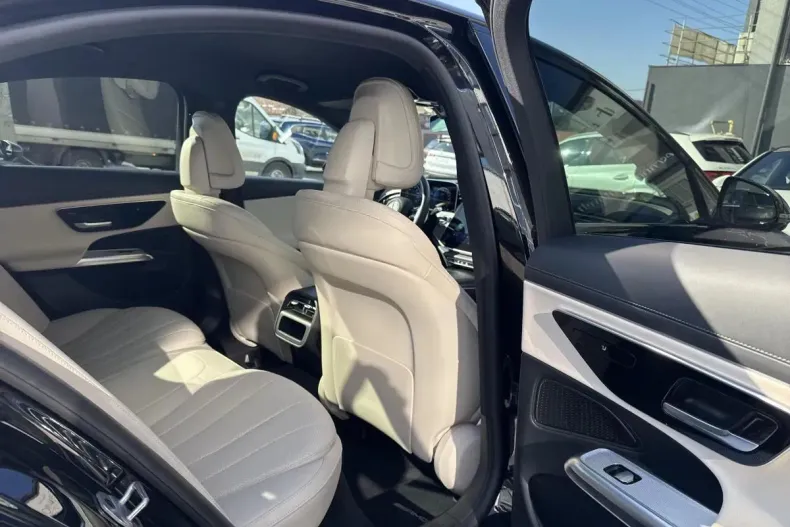 Mercedes-Benz E din 2023 cu 35.500 km - oferta MER131874 - foto 14