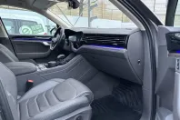 Volkswagen Touareg din 2023 cu 75.000 km - oferta VOL131879 - foto 18