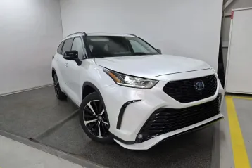Toyota Highlander din 2022 - oferta TOY131884