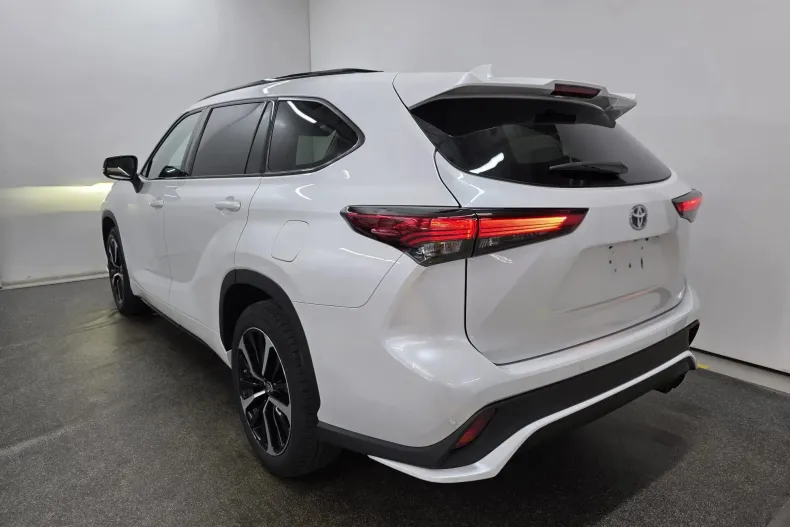 Toyota Highlander din 2022 cu 61.000 km - oferta TOY131884 - foto 3