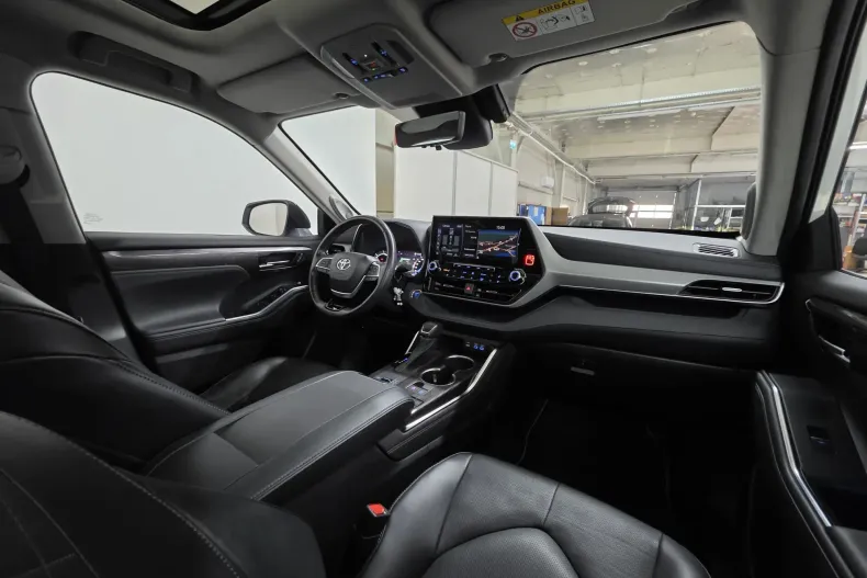 Toyota Highlander din 2022 cu 61.000 km - oferta TOY131884 - foto 18