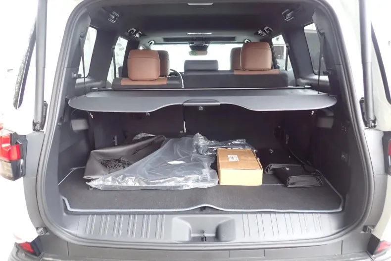 Lexus Seria GX din 2024 cu 3.000 km - oferta LEX131888 - foto 10