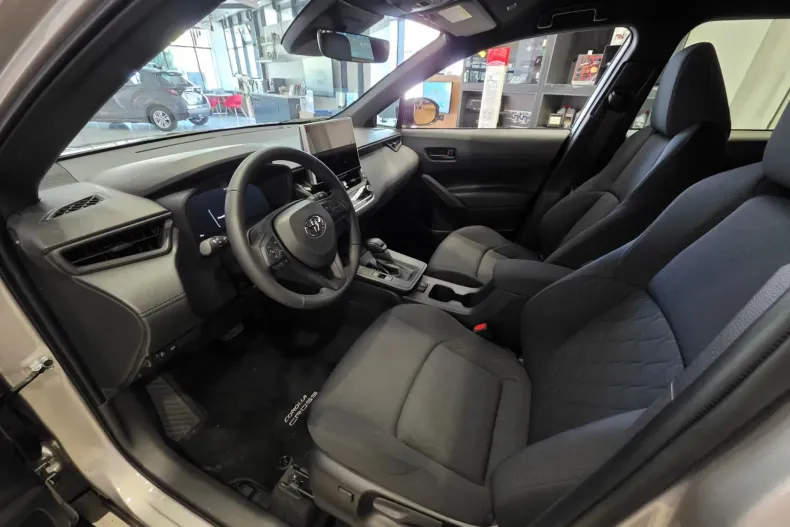 Toyota Corolla Cross din 2025 cu 10 km - oferta TOY131889 - foto 8