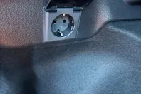 Toyota Prius din 2023 cu 10.600 km - oferta TOY131892 - foto 28